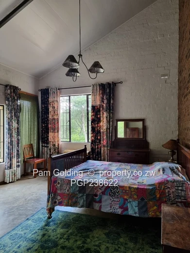 Country Charm, Christon Bank (Sole Mandate)