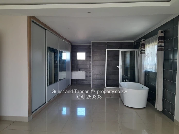 4 Bedroom House to Rent in Arlington