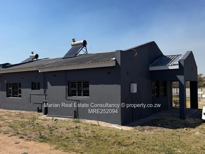 Riverside, 3 Bedroom Cluster House FOR RENT