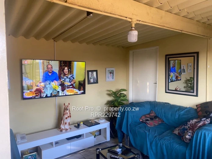 Stand For Sale In Tynwald North Opposite Madokero  (Sole Mandate)