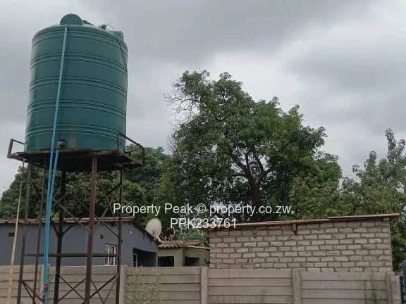 Kambuzuma section 4 house to sale