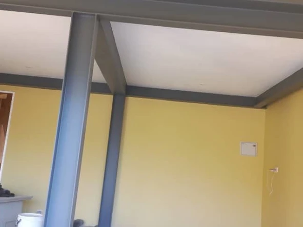 4 Bedroom Flat & Apartment