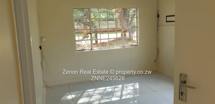 3 Bedroomed House For Sale In Borrowdale Philadelphia