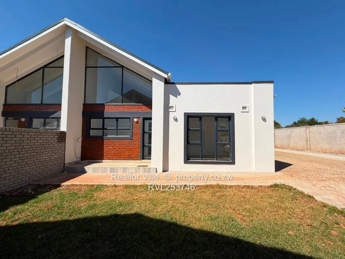 Stylish 3-Bed Vainona Home with Borehole & Paved Courtyard