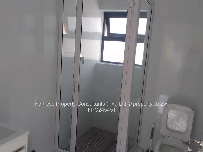 Newlands Fully Furnished Modern Townhouse 