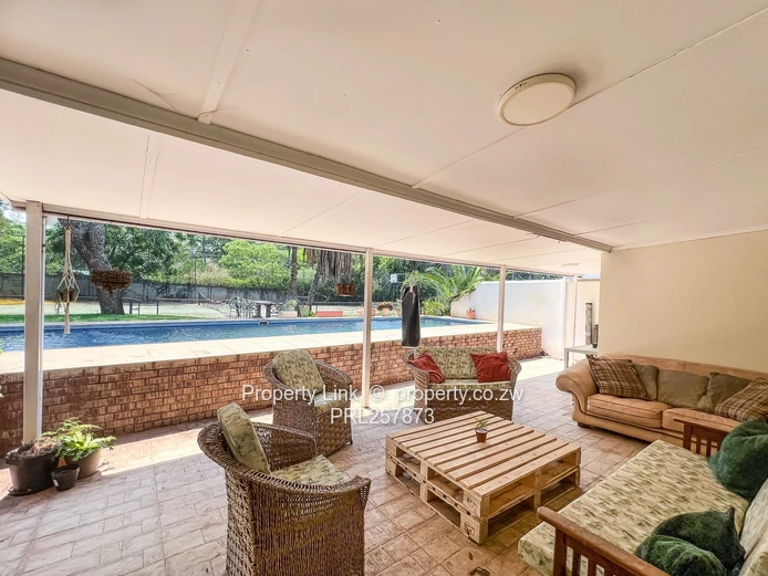 Prime Location Home - 2 Boreholes, 2 Pools & 2-Bed Cottage!