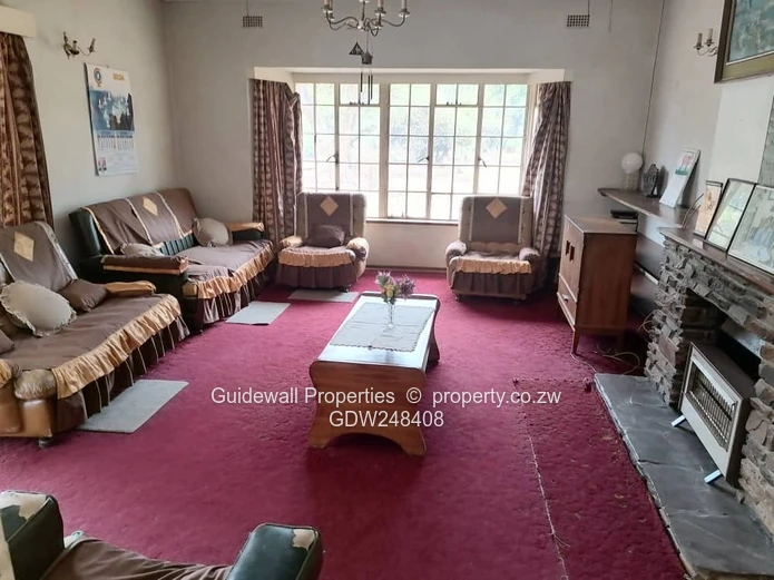 4 bed house for sale in Mt Pleasant on 4200sqm