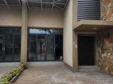 3 Bedroom Garden Flat