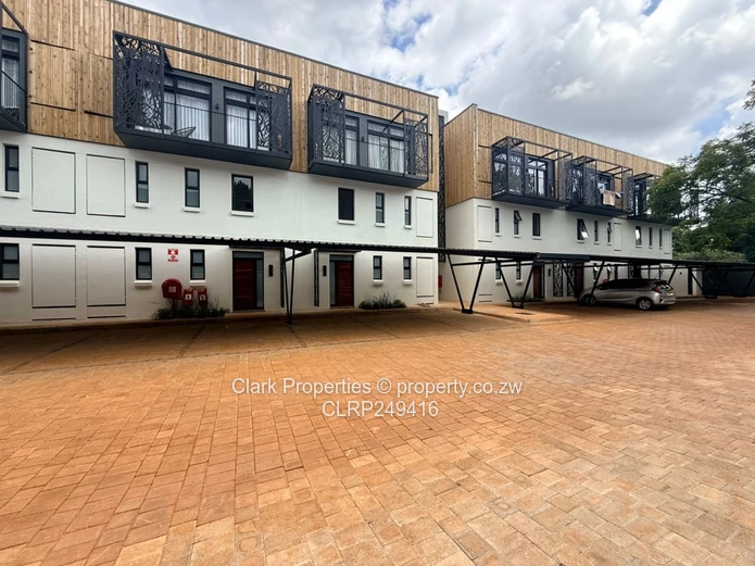 Modern Apartment At Jacaranda Heights