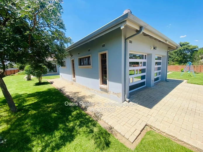 4 Bed House For Rent Close To The Airport Available for 1st of January