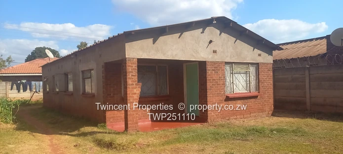 7 roomed house for sale (Sole Mandate)
