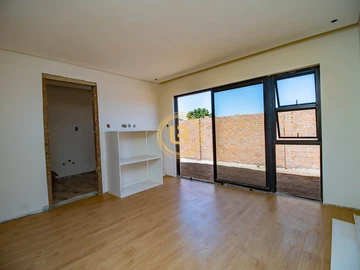 10 Unit Townhouse Complex