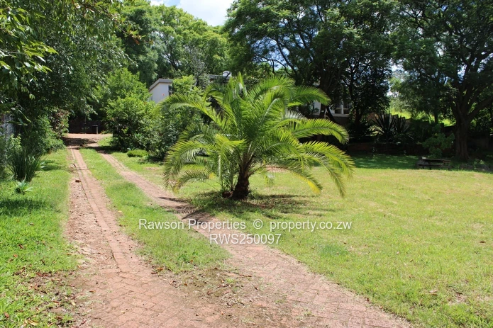 Superb opportunity in Greystone Park