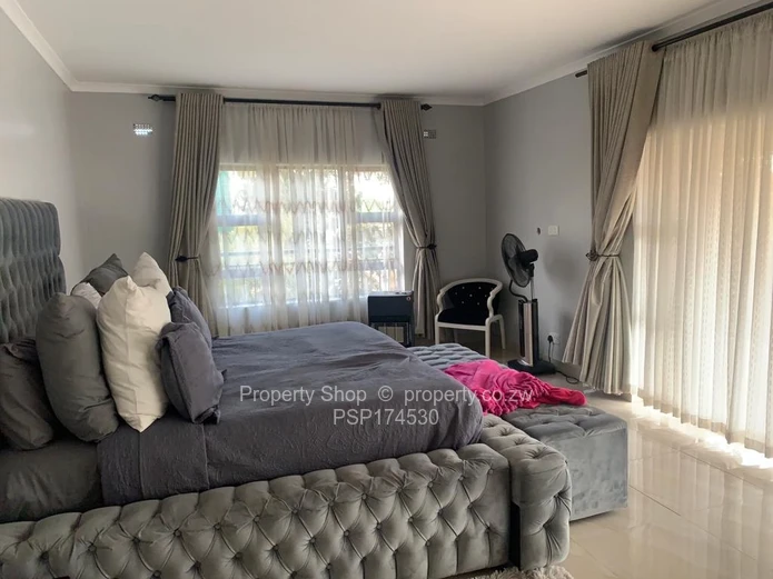 Stunning 9-Bed Mansion for Sale in Gletwin Park, Harare with Borehole