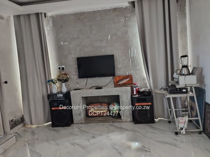 Stylish 4-Bed Damofalls Phase 3 Home For Sale