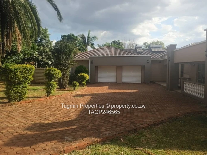 Luxurious 4 Bedroomed Home To Let (Sole Mandate)