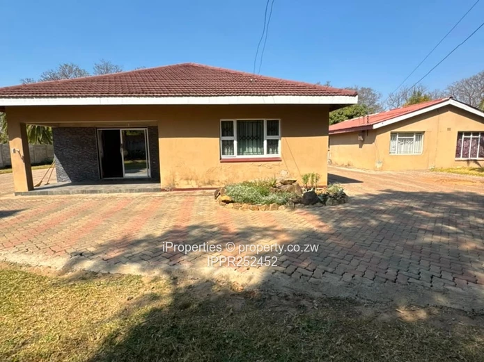 For Rent: 3-Bedroom Home | Mabelreign | Us$700