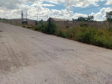 Commercial & Industrial Land