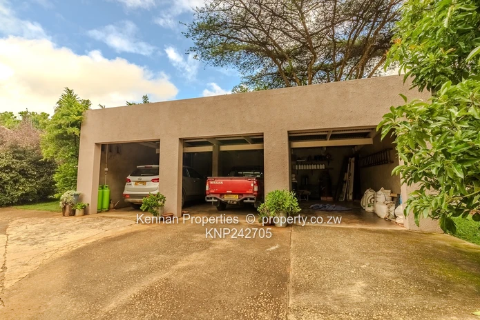 Tranquil Home, Prolific Borehole and Excellent Power! (Sole Mandate)