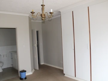 2 Bedroom Garden Flat