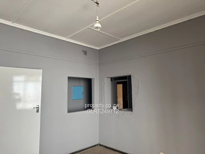 Harare CBD Office: 3 Rooms, Reception & Loading Bay