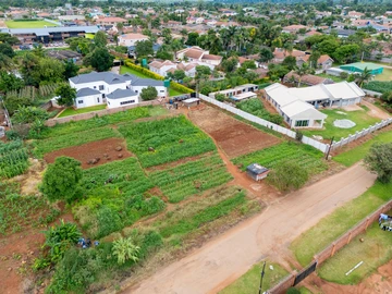Stands & Residential Land