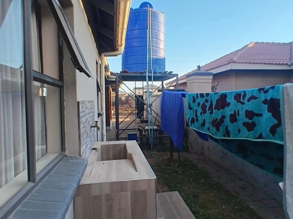 4 Bedroom House