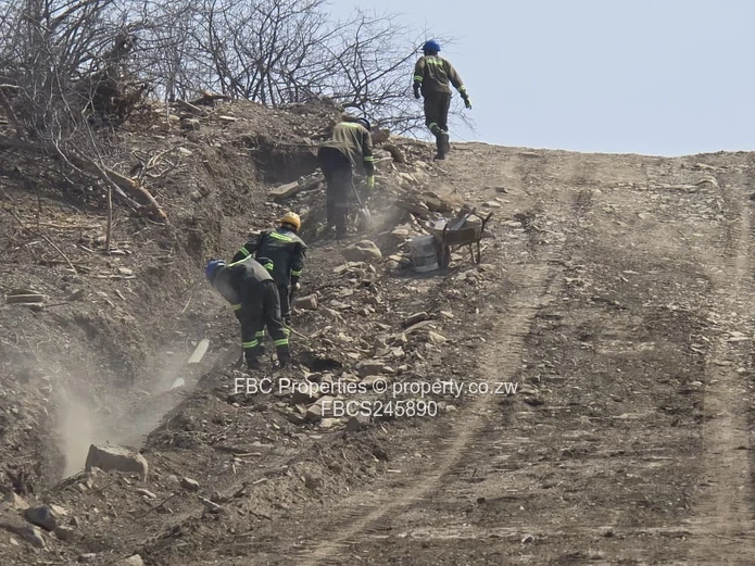 Serviced 400 m² Stand in Hwange — Main Road & Sewer