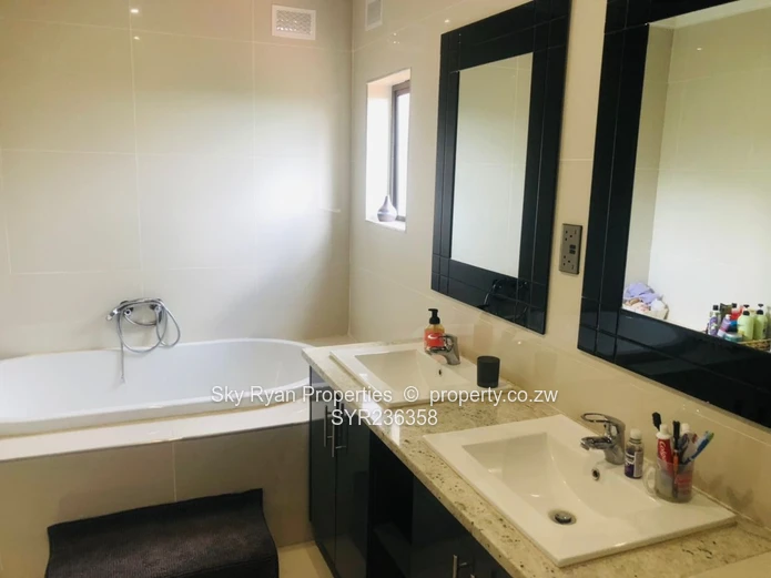 Brookeridge Double Storey For Sale 