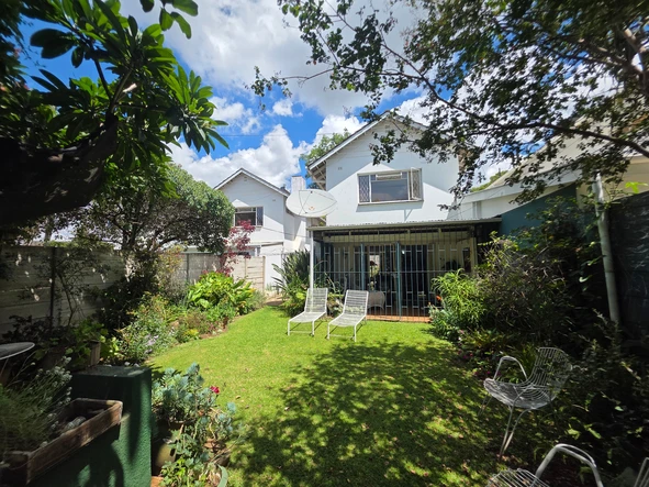 2 Bedroom Garden Flat