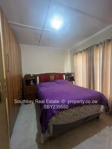 House to let (Sole Mandate)