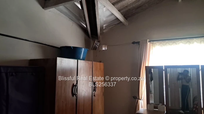4bedroom house for rent