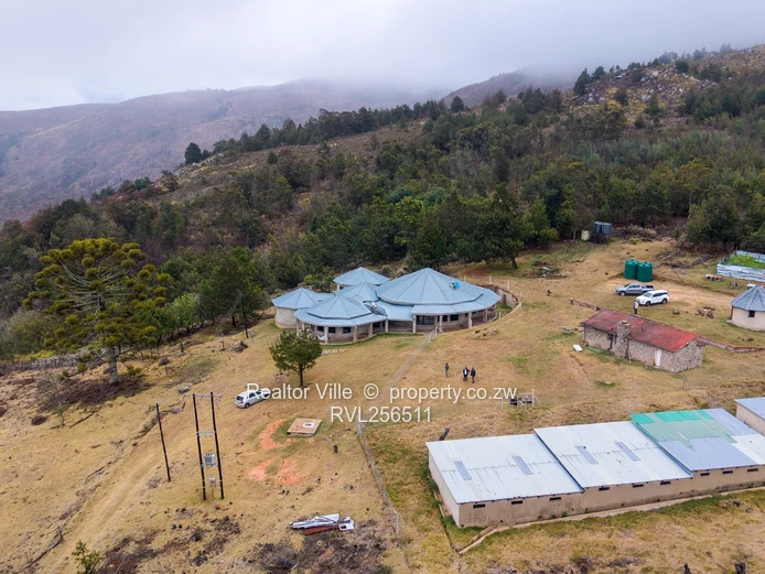 124ha Nyanga Hilltop — Subdivision Potential & Tarred Road