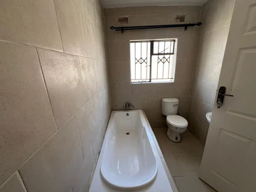 3 Bedroom Garden Flat