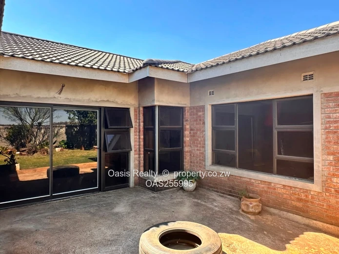 Property For Sale | Emhlangeni, Bulawayo