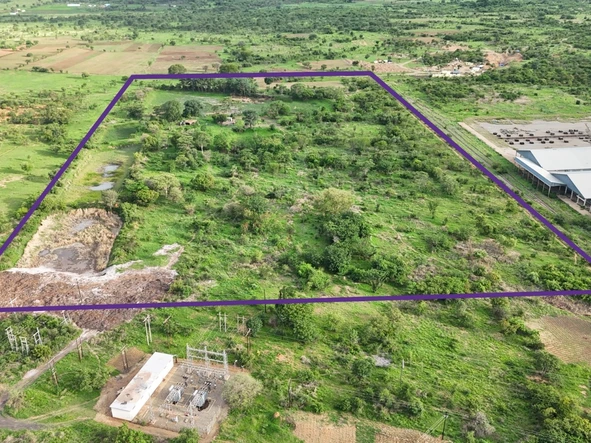 Commercial & Industrial Land