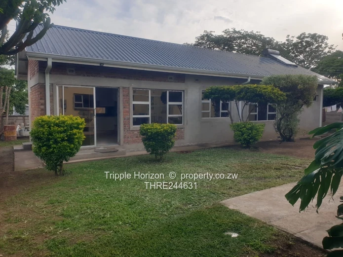 Greencroft Commercial Property 300m² on 970m² with Borehole