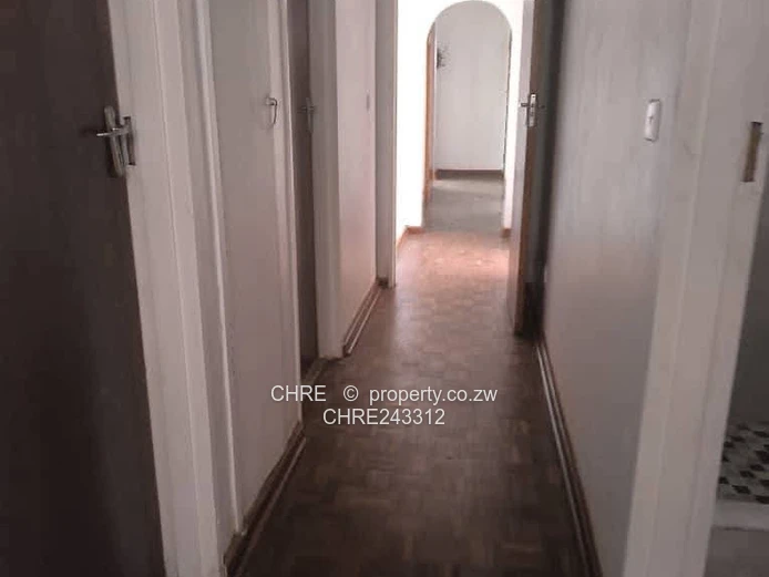 Bluffhill House To Let