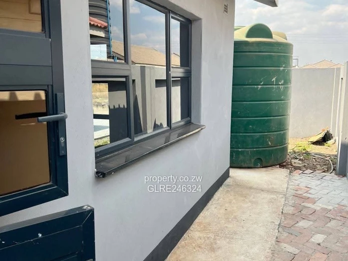 Renovated 3-Bed Tynwald House — Borehole, Parking & Modern Kitchen