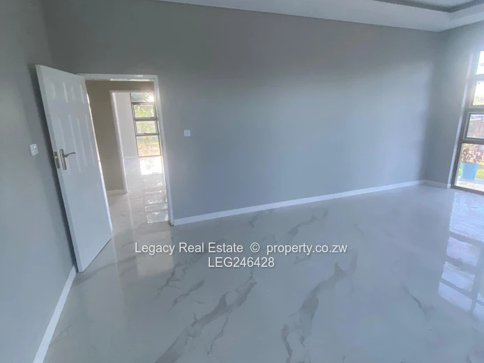 Contemporary Crowhill House Ready For Immediate Occupation