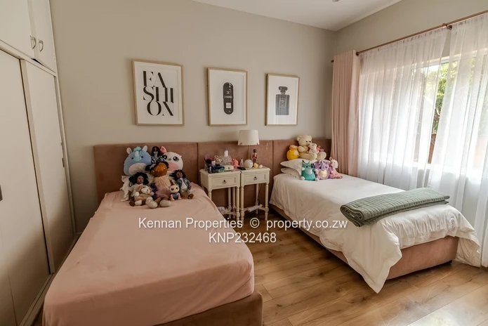 Deco Modern family home