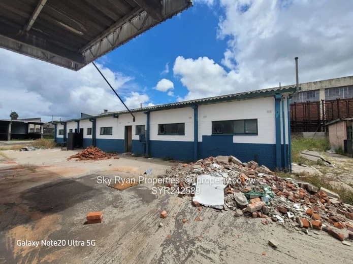 Willowvale Industrial Property For Sale