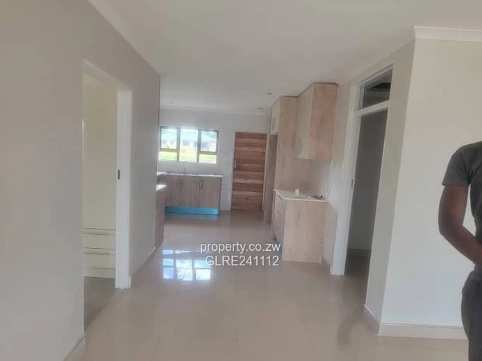 Neat n spacious 3BEDS newly builty CLUSTER APARTMENT TO LET 
