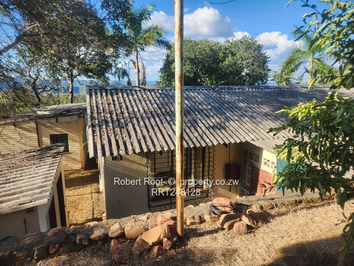 Peaceful Living At Kariba Heights (Sole Mandate)