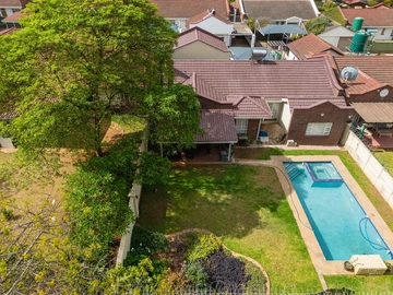 3 Bedroom Garden Flat