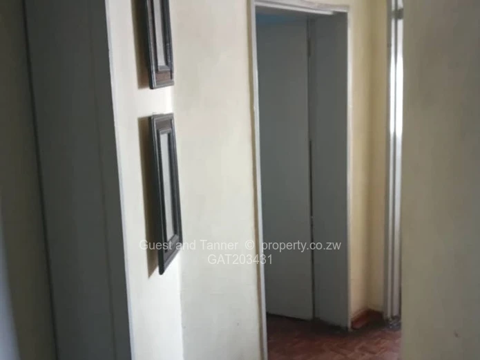 Cozy 3-Bedroom Flat for Sale in Eastlea, Harare East