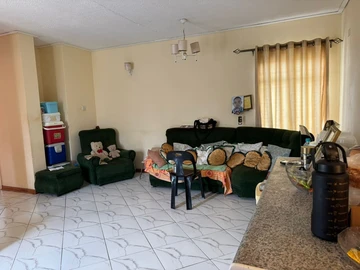 2 Bedroom Flat & Apartment