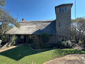 7 Bedroom House