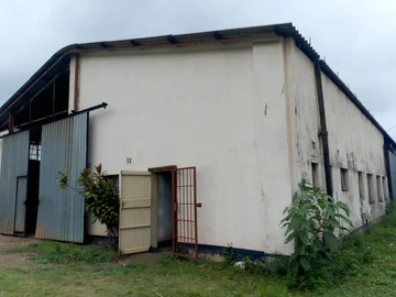 Commercial & Industrial Land