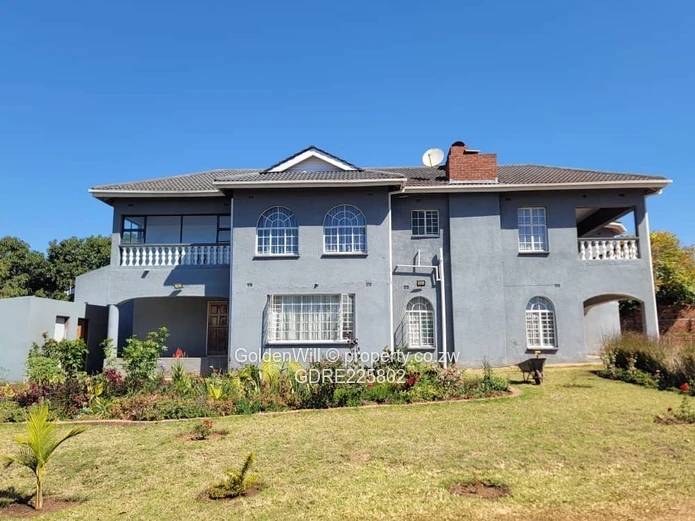 Borrowdale 8bed house for rental 